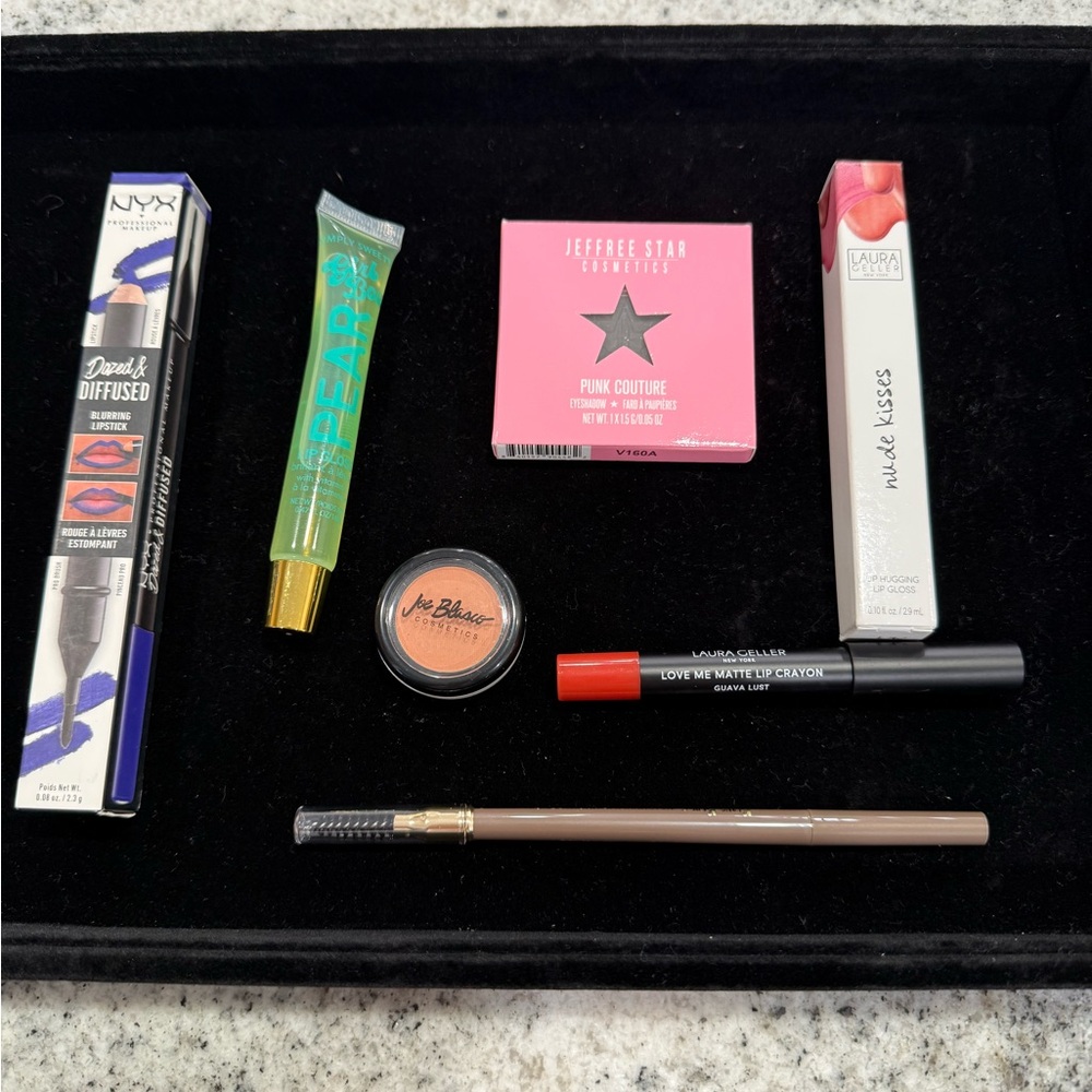Makeup Bundle - 7 Pieces